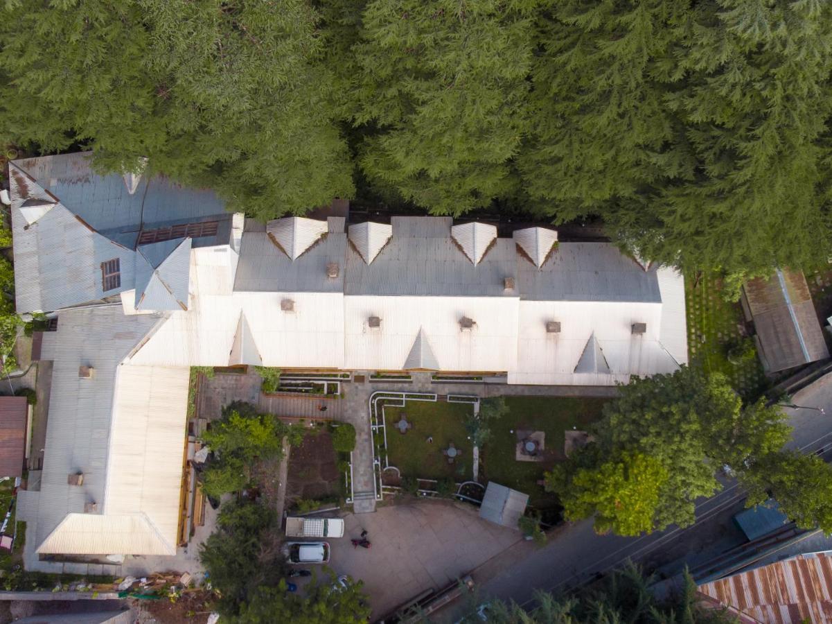 Hotel Negi'S Mayflower A Heritage Since 1965 Manali  Exterior photo