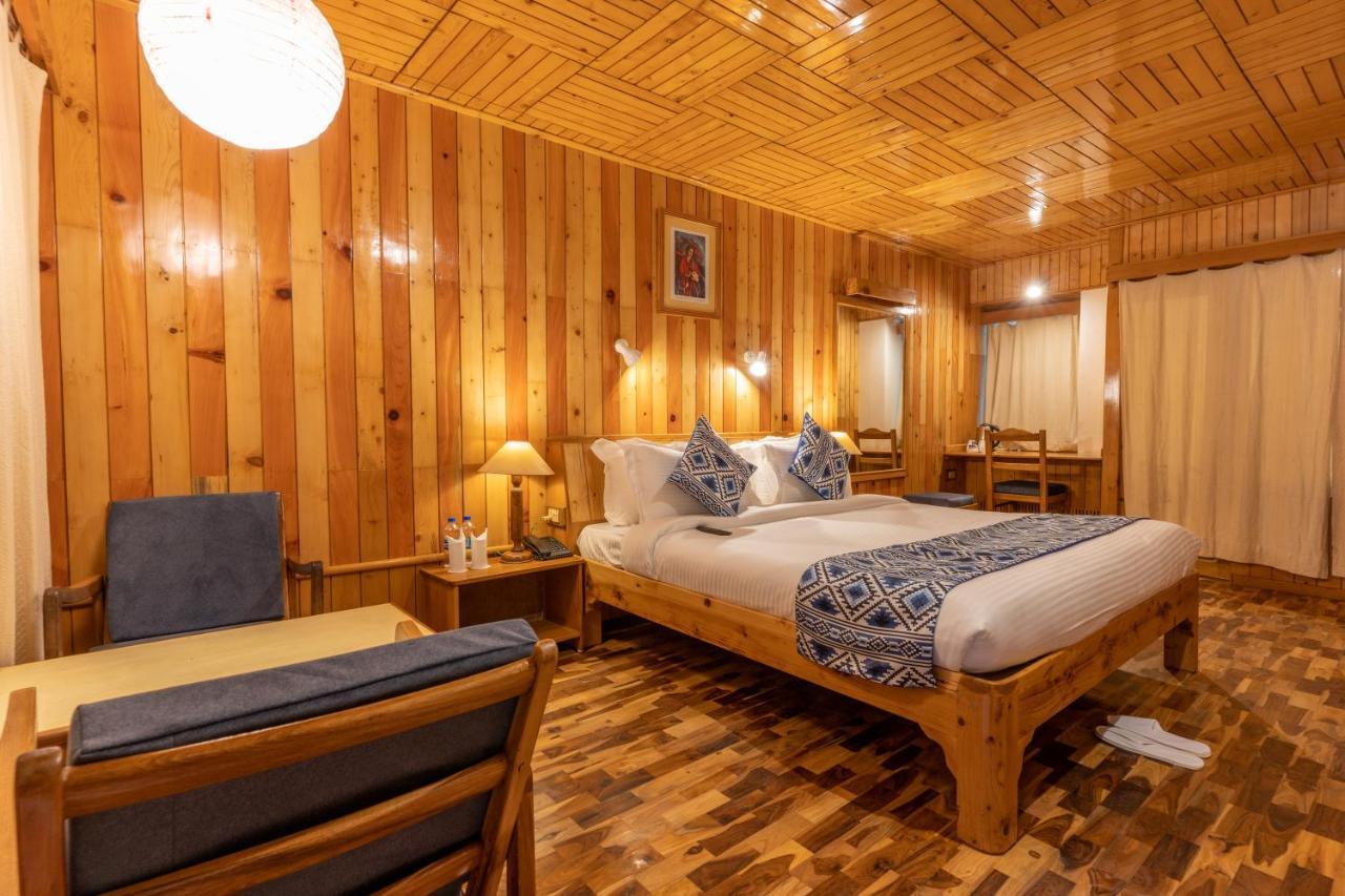 Hotel Negi'S Mayflower A Heritage Since 1965 Manali  Exterior photo