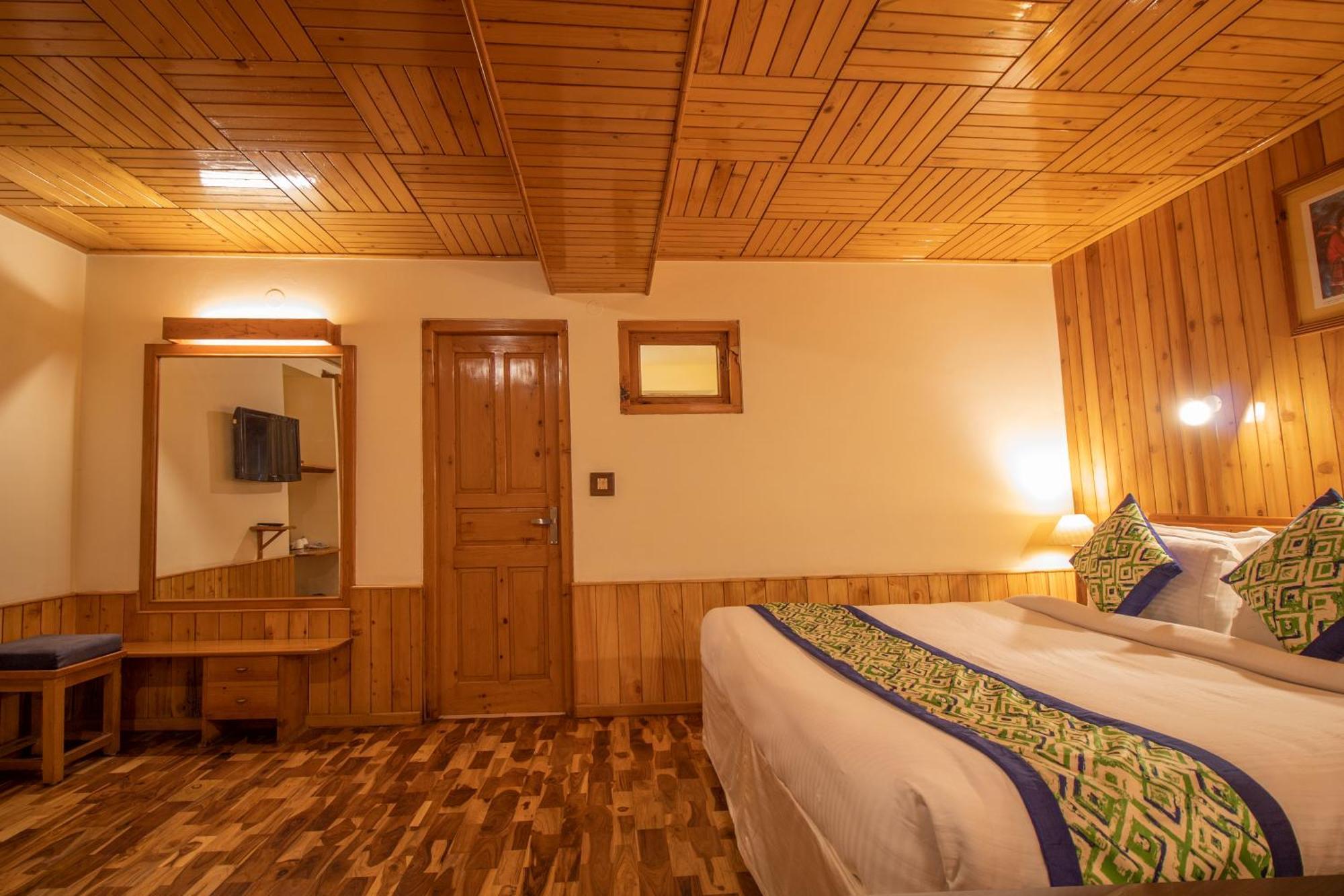 Hotel Negi'S Mayflower A Heritage Since 1965 Manali  Exterior photo
